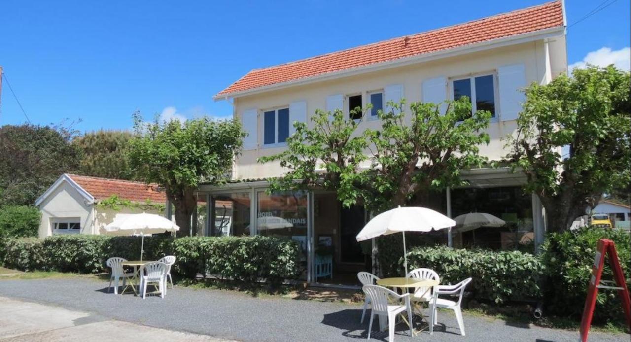 Hotel Au Bon Landais Biscarrosse-Plage Exterior photo
