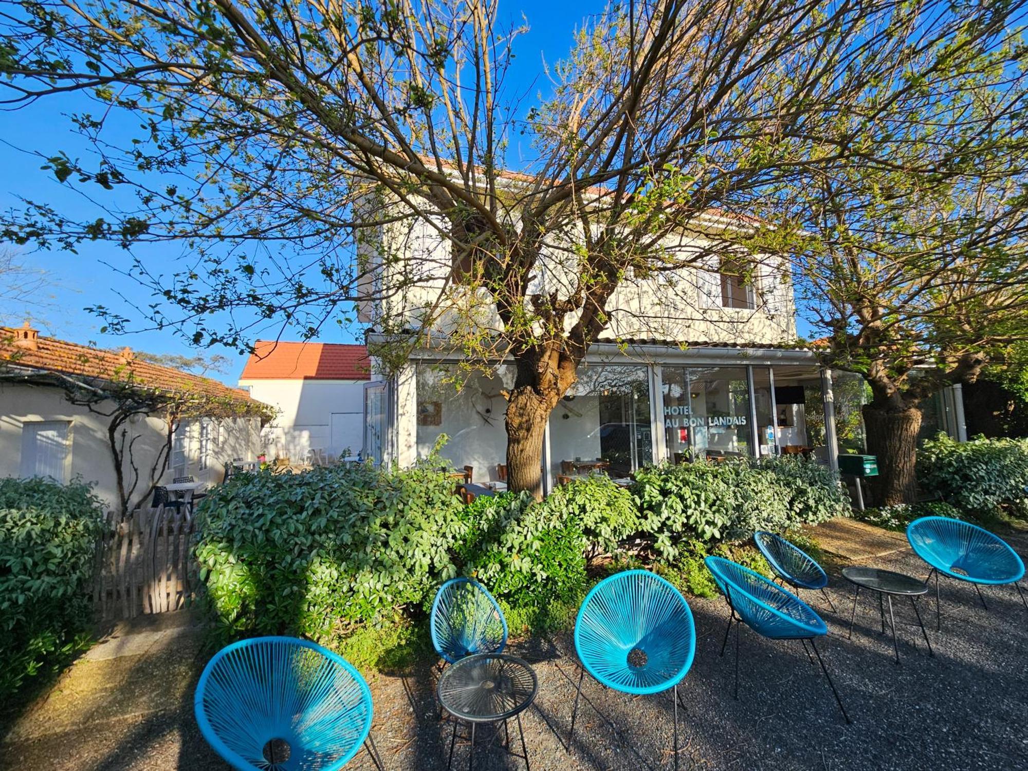 Hotel Au Bon Landais Biscarrosse-Plage Exterior photo